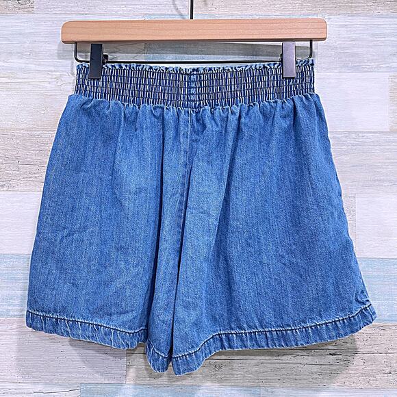 UNIVERSAL THREAD Smocked Waist Pull On Denim Shorts Cotton Lyocell Womens XS - Picture 2 of 7